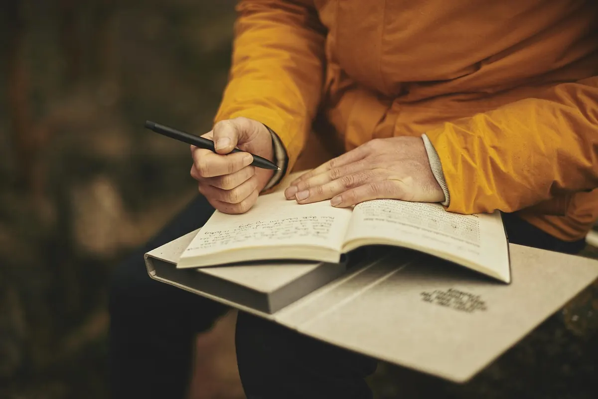 The Ultimate Checklist for Starting a Reading Journal (Without Losing the Joy of Reading)